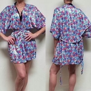VINTAGE 1970s Abstract Floral Lightweight Tie-Waist Bathrobe Robe Nightgown L